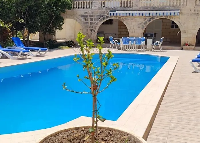 Stunning With Pool, Table Tennis, Table Soccer And A Pool Table * Naxxar